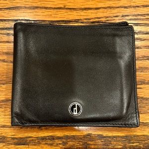 AUTHENTIC DUNHILL MENS BLACK BIFOLD LEATHER WALLET WITH SILVER AND BLACK d LOGO